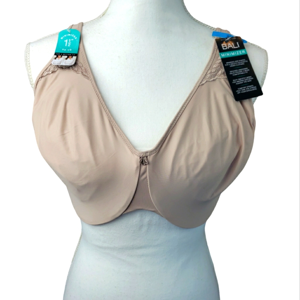 Bali NWT Minimizer Bra Size 36DDD Comfort Straps Smooth Silhouette in Tan
